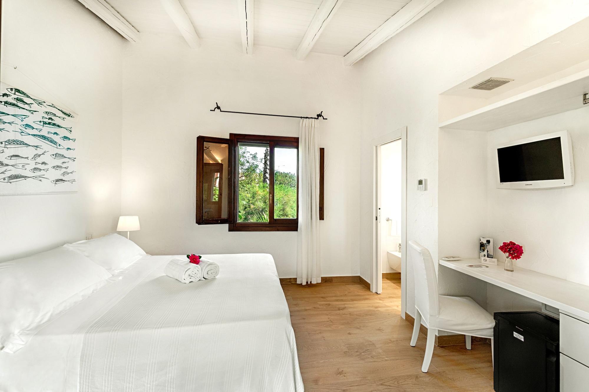 Hotel Villa Mediterranea Lido di Noto Esterno foto