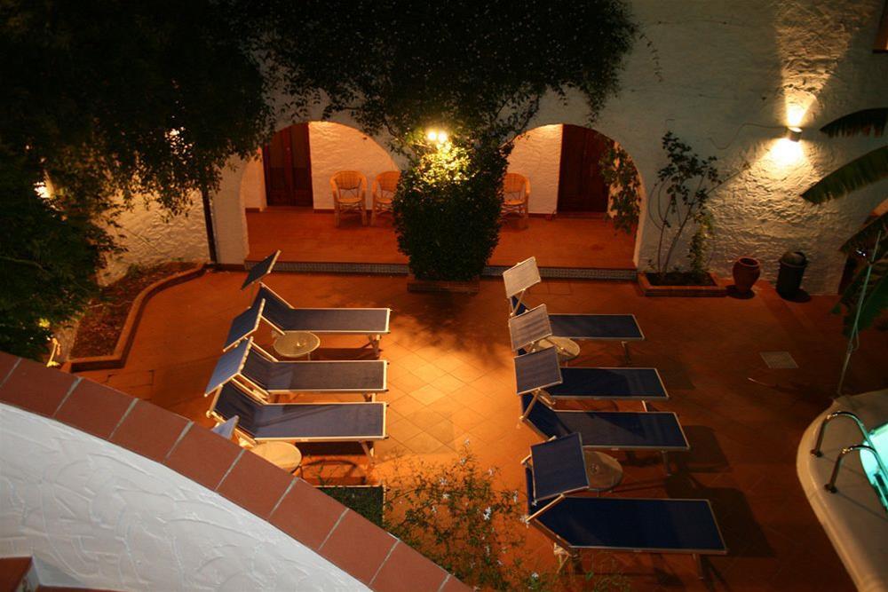 Hotel Villa Mediterranea Lido di Noto Esterno foto