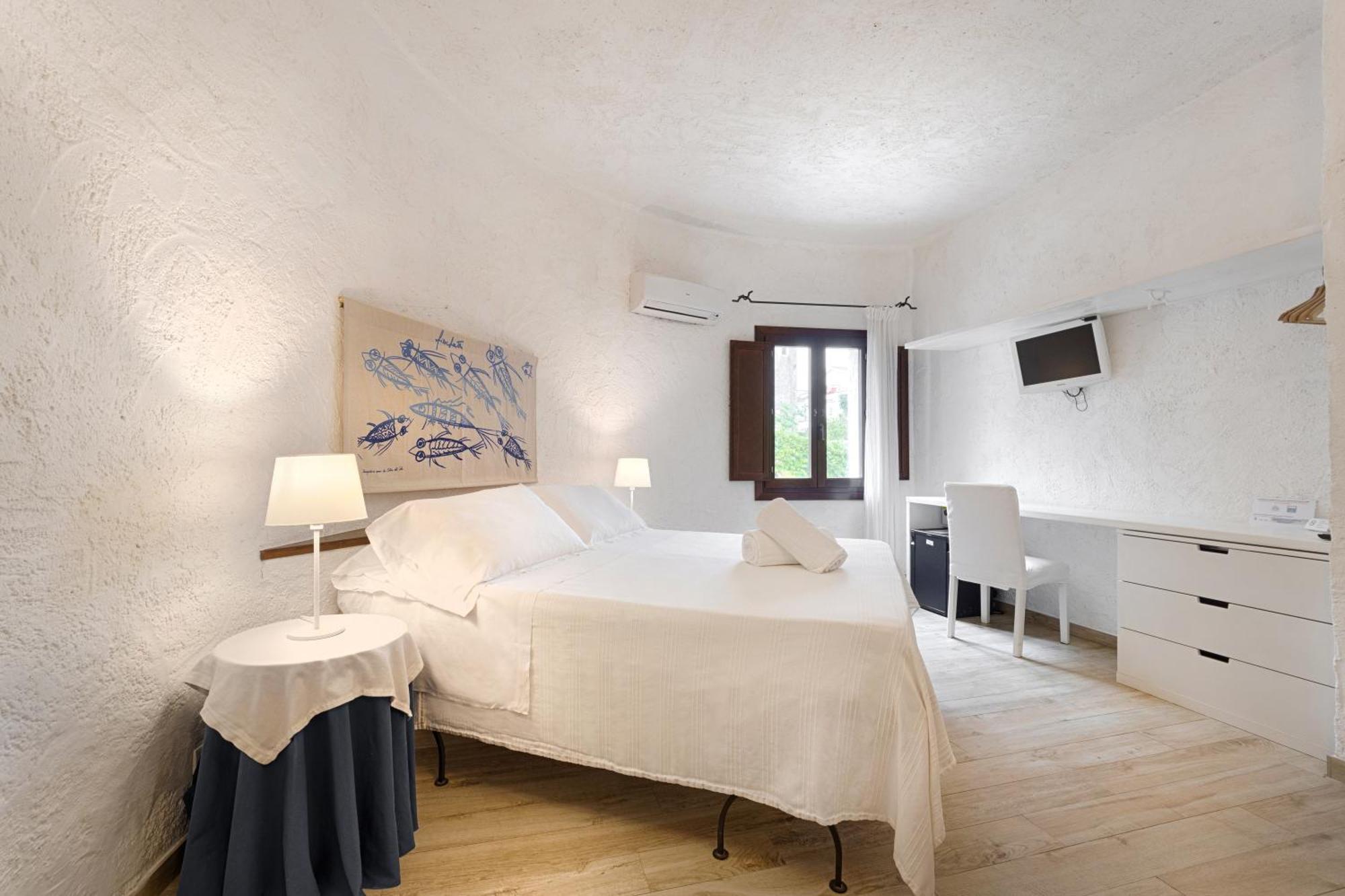 Hotel Villa Mediterranea Lido di Noto Esterno foto