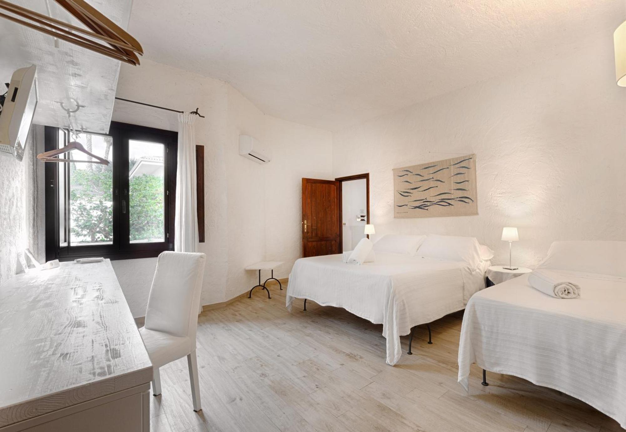 Hotel Villa Mediterranea Lido di Noto Camera foto